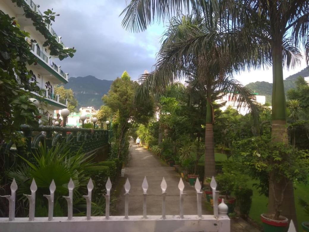 Panambi Tapovan Resort Rishīkesh Екстериор снимка